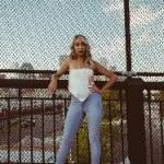 二次元入口在哪:探索虚拟世界的无限可能与乐趣 i9g1t0z